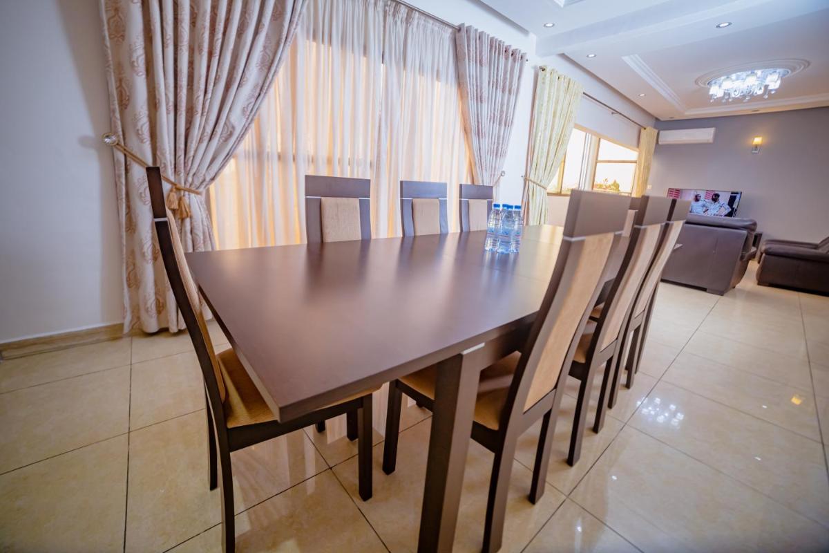LOUMIA RESIDENCY BONAPRISO - Housity