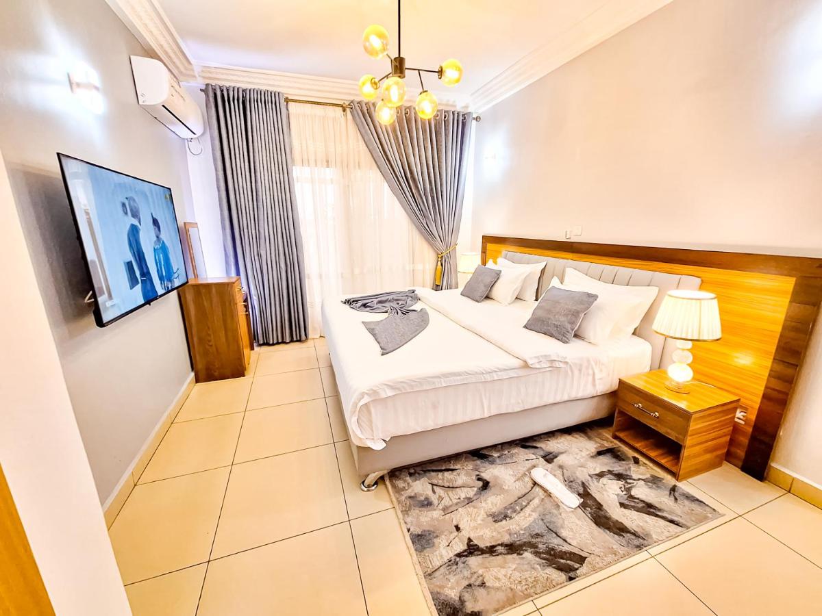 LOUMIA RESIDENCY BONAPRISO - Housity