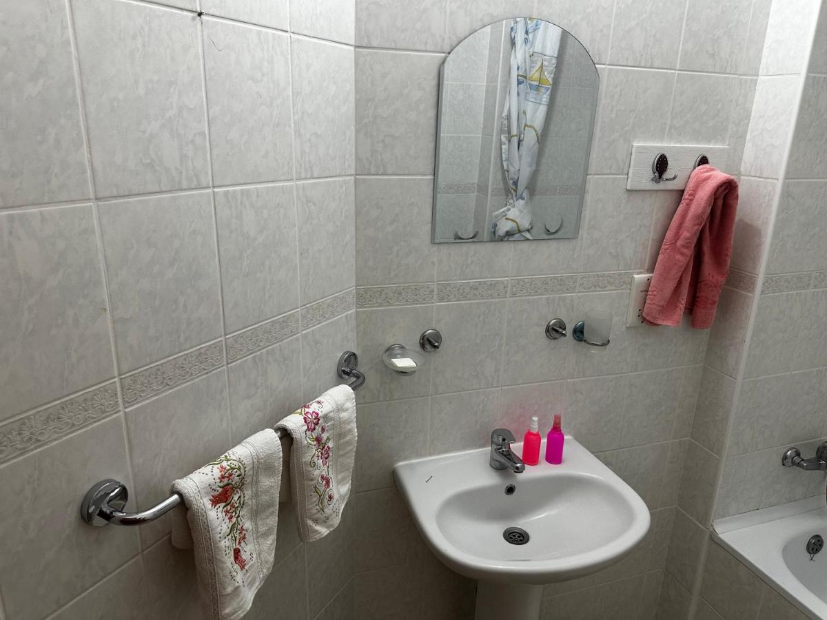Anna Hostel - Housity
