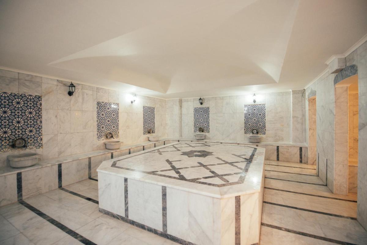 Suitetrails - Viking Garden Hotel