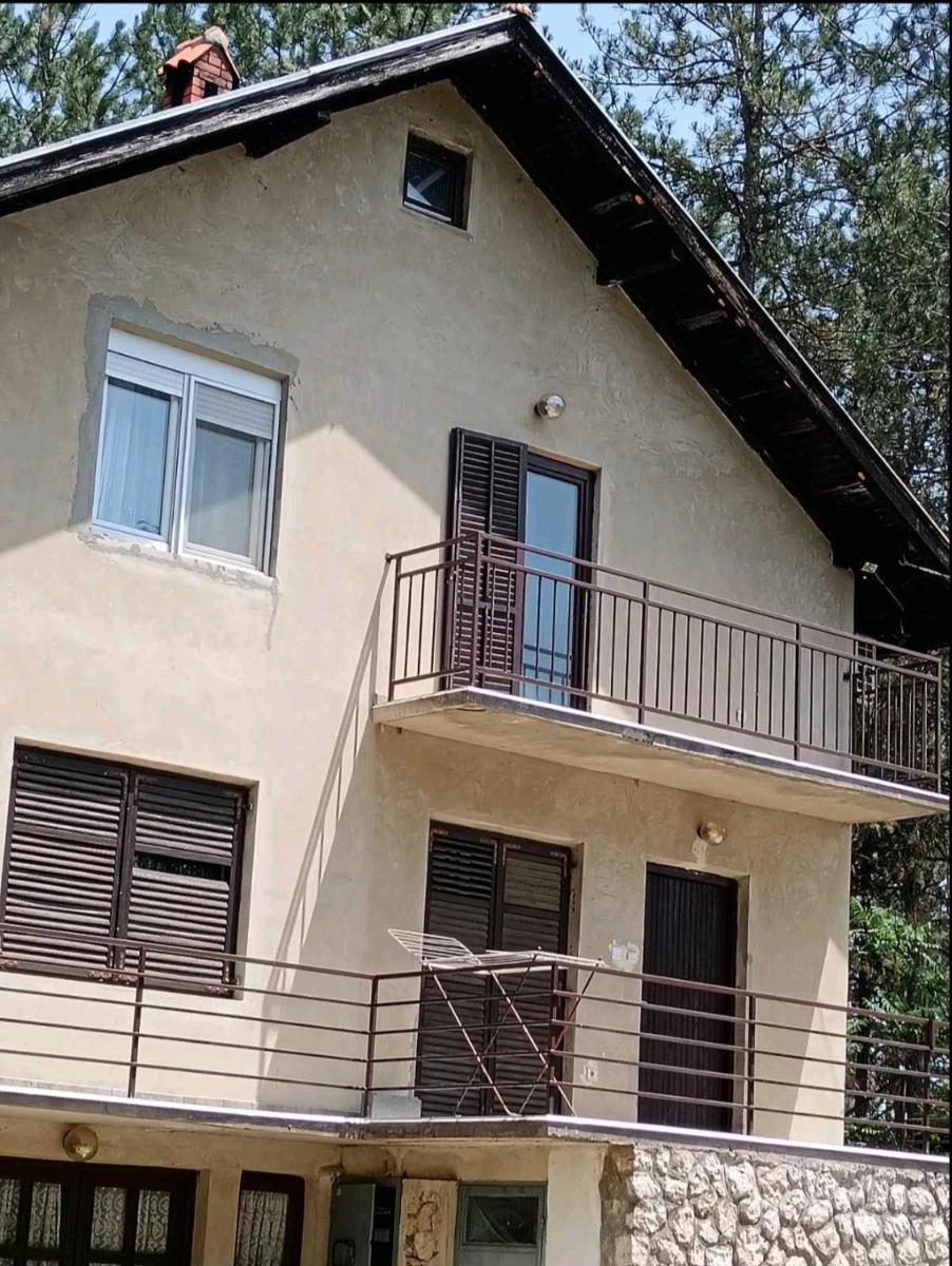 Villa Franco - Housity