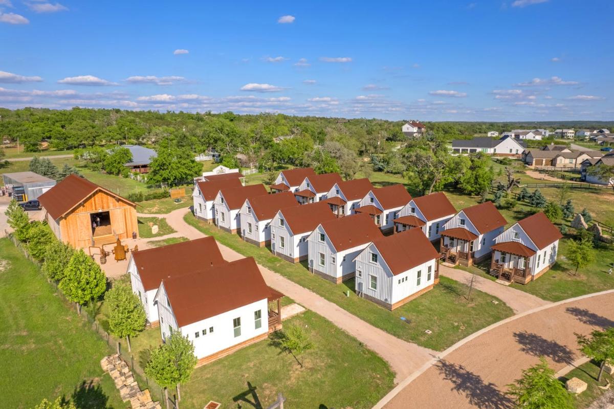 Cedar Break at Howard Ranch - Housity