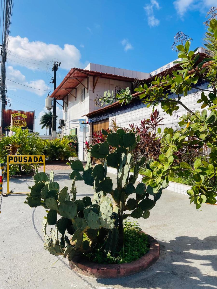 Pousada Maria Bonita Abreu e Lima - Housity
