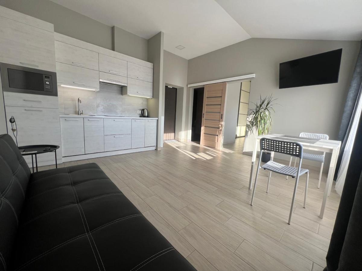 Kalinova Sloboda Apartment - Housity