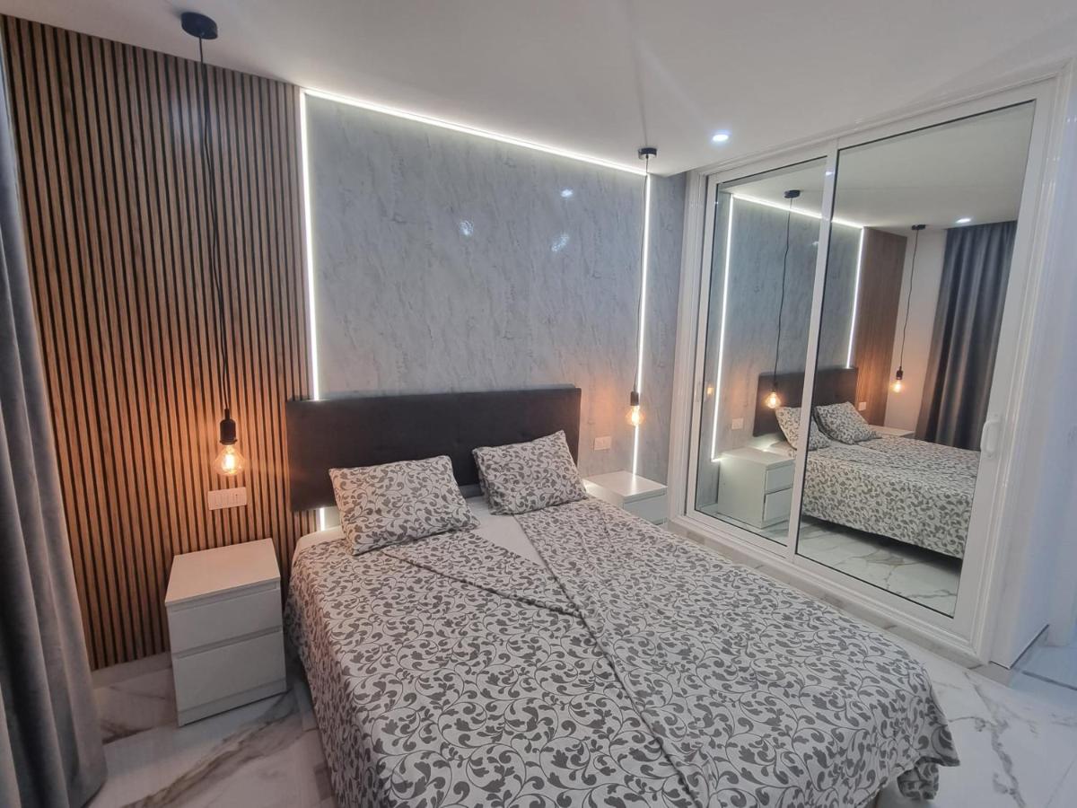 Casa Palmera 2 only 150 meters to the beach, heated pool, Wifi, SAT-TV, terrace, central location, washing machine - Housity