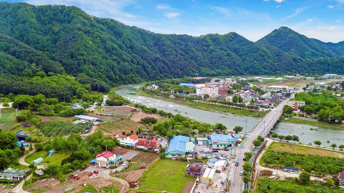 Kapyeong Ilsang Talchul Pension Water Slide - Housity