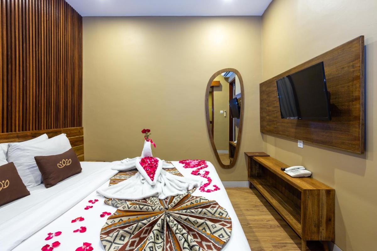 Radea Villa - Housity