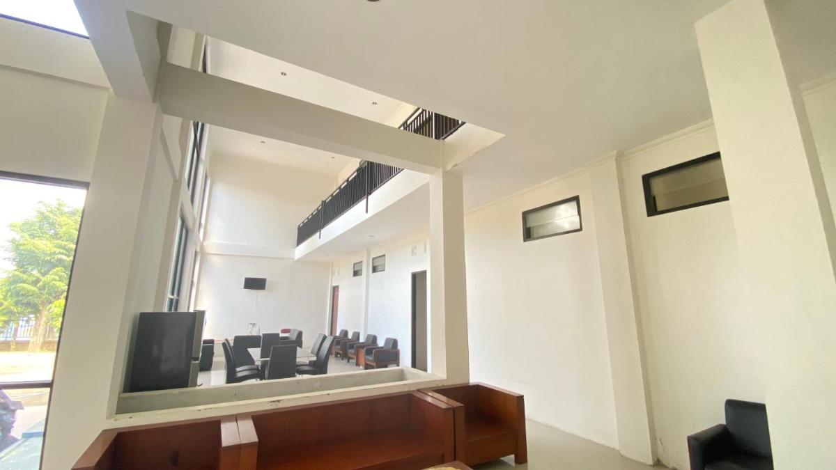 Guest House Wisma Lemuru UPT PPP Muncar - Housity