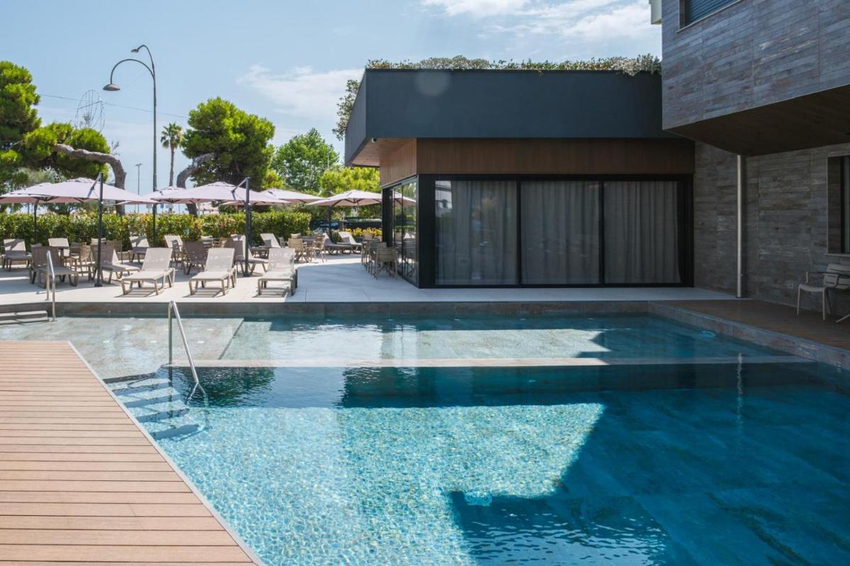 ArtRock Apartments - Housity