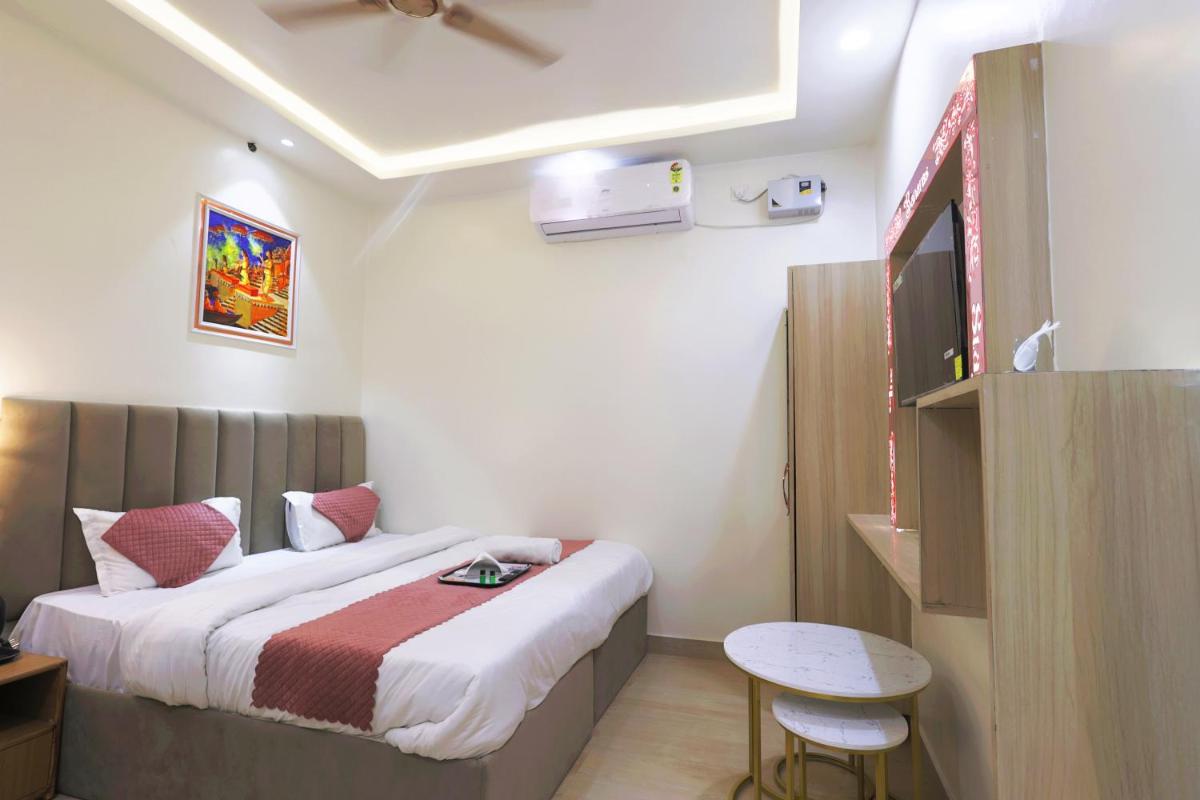 Suitetrails - The Banaras Homestay