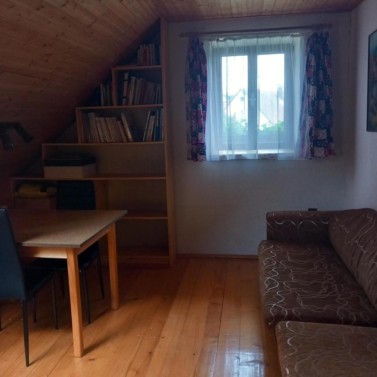 U tří jasanů - Housity
