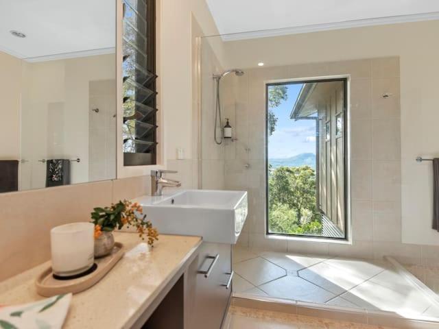 Wilderness House - Housity