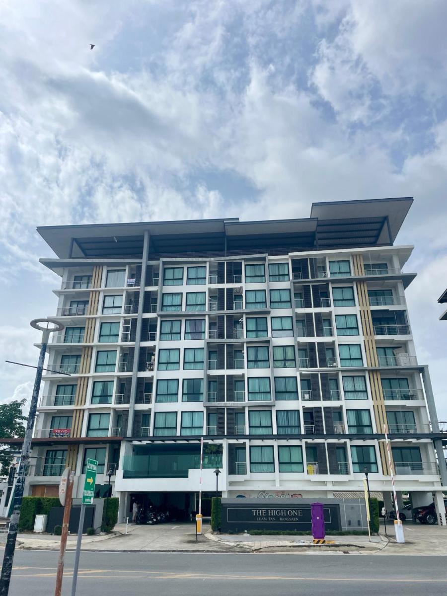 The High One Condominium - Housity