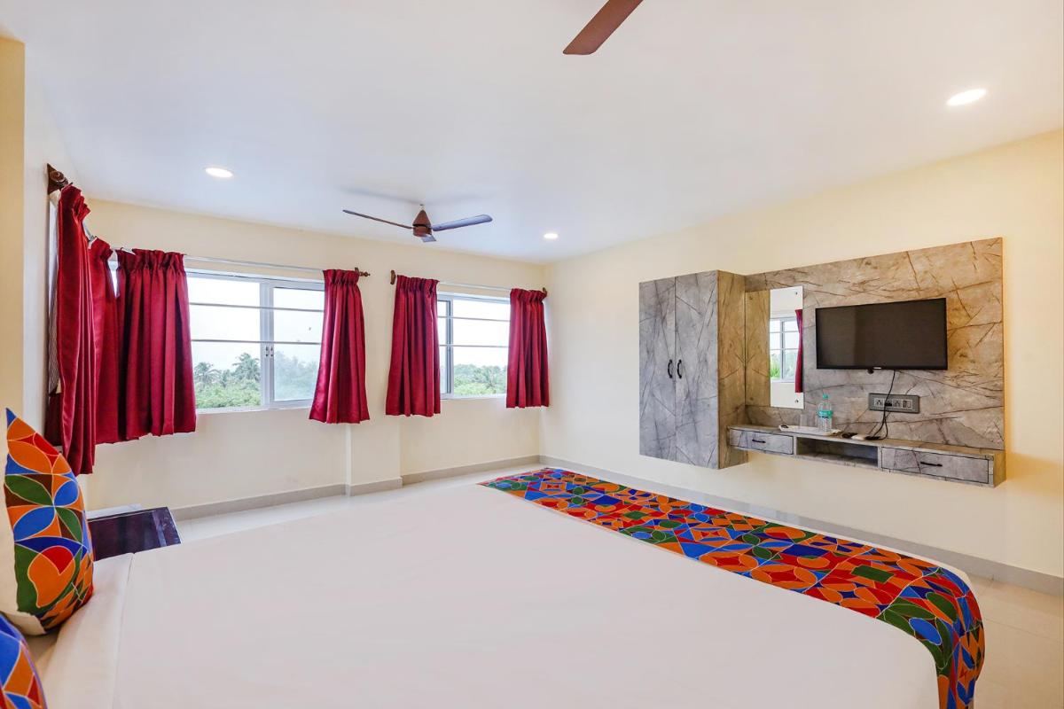 FabHotel Sun Lux Grand Residency - Nr Puducherry Beach - Housity