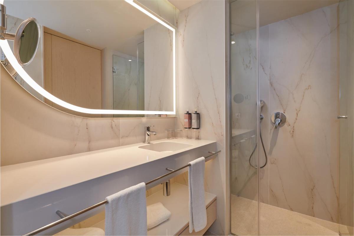 Un baño de Hipotels Flamenco