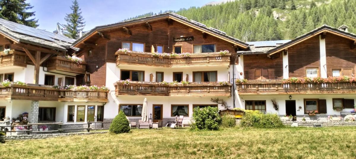 Hotel Bouton D'Or - Cogne - Housity