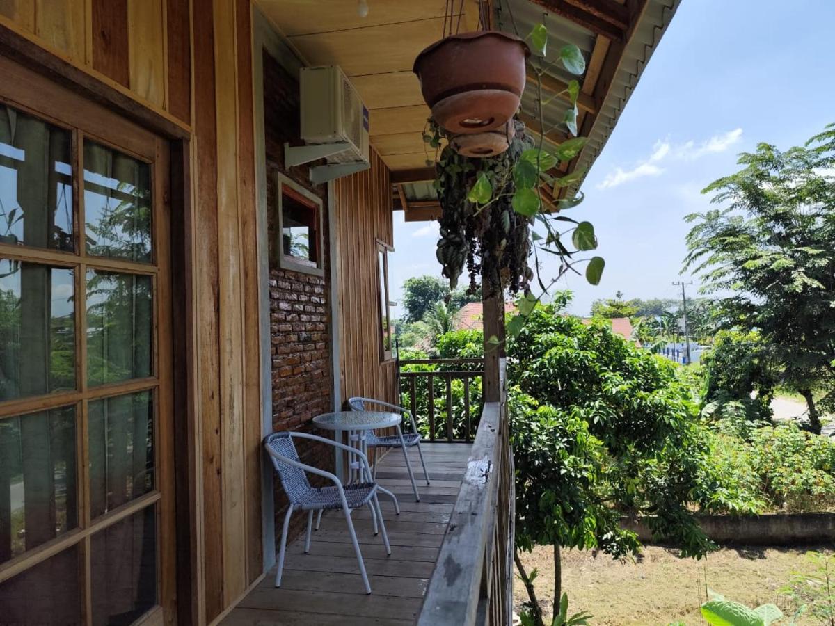 Bua Guest House - Housity
