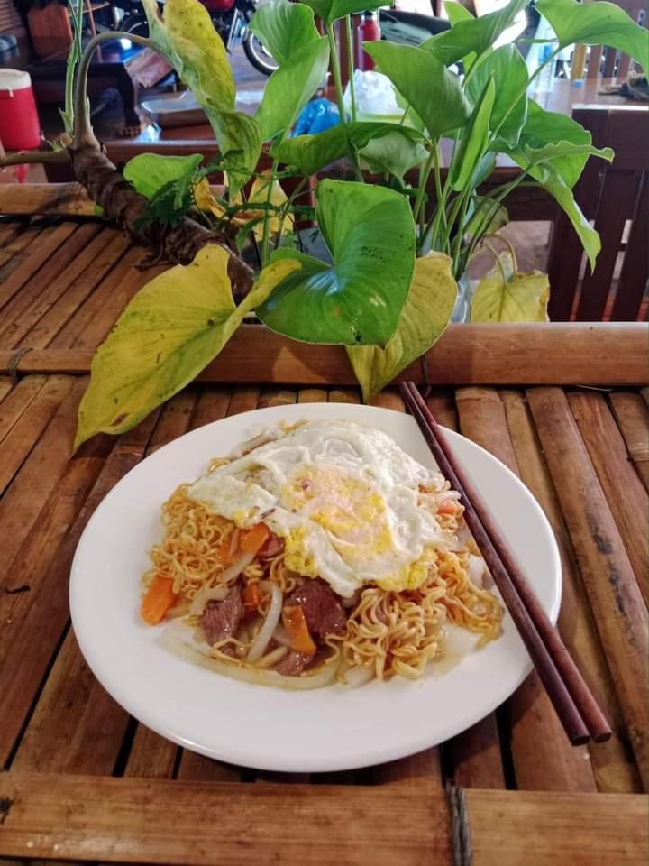 Backpacker Hostel and Jungle Trekking - Housity