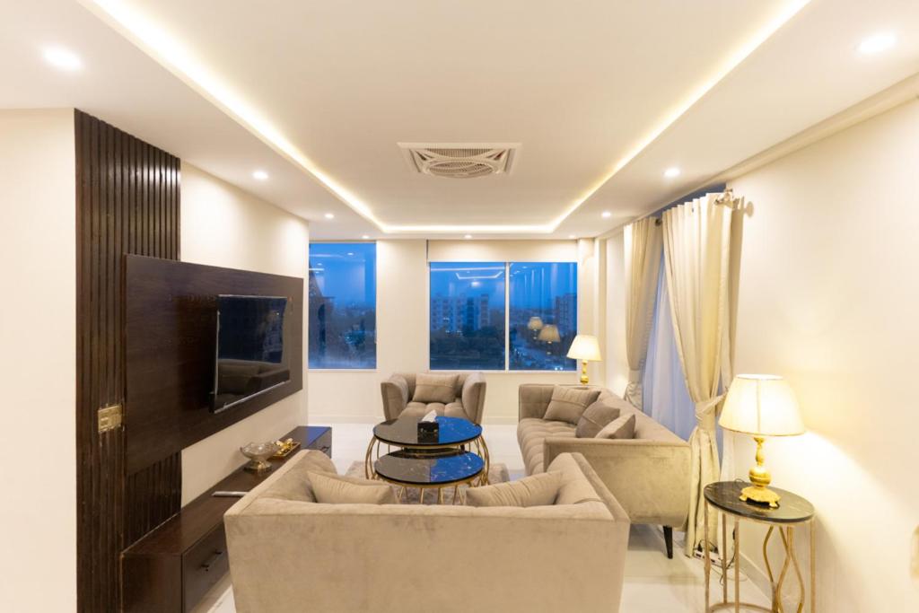 Suitetrails - Two bed room Penthouse