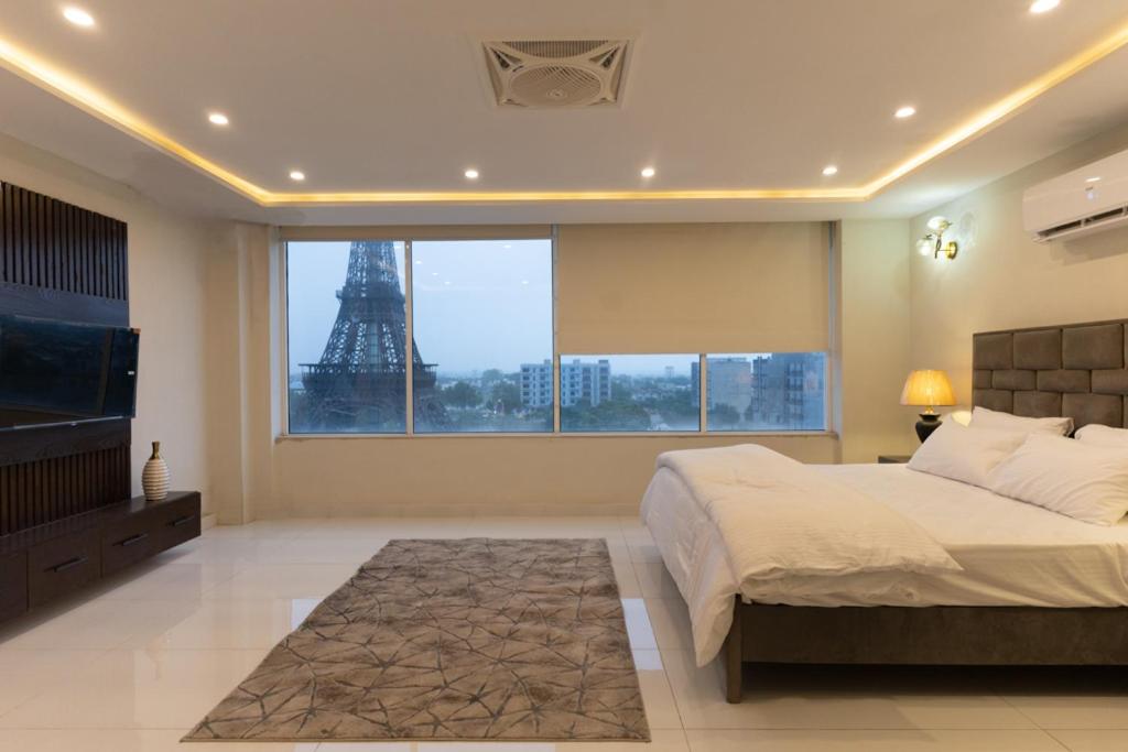 Suitetrails - Two bed room Penthouse