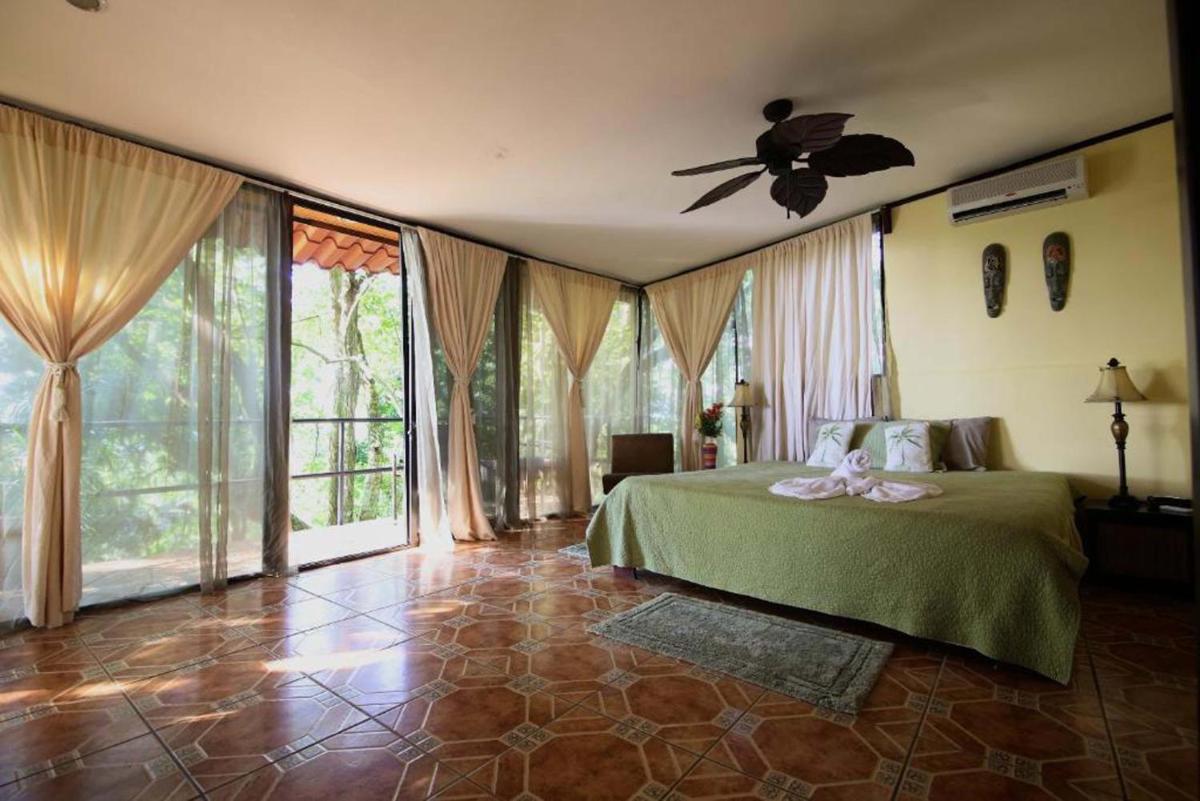 Mango Moon Villa - Housity
