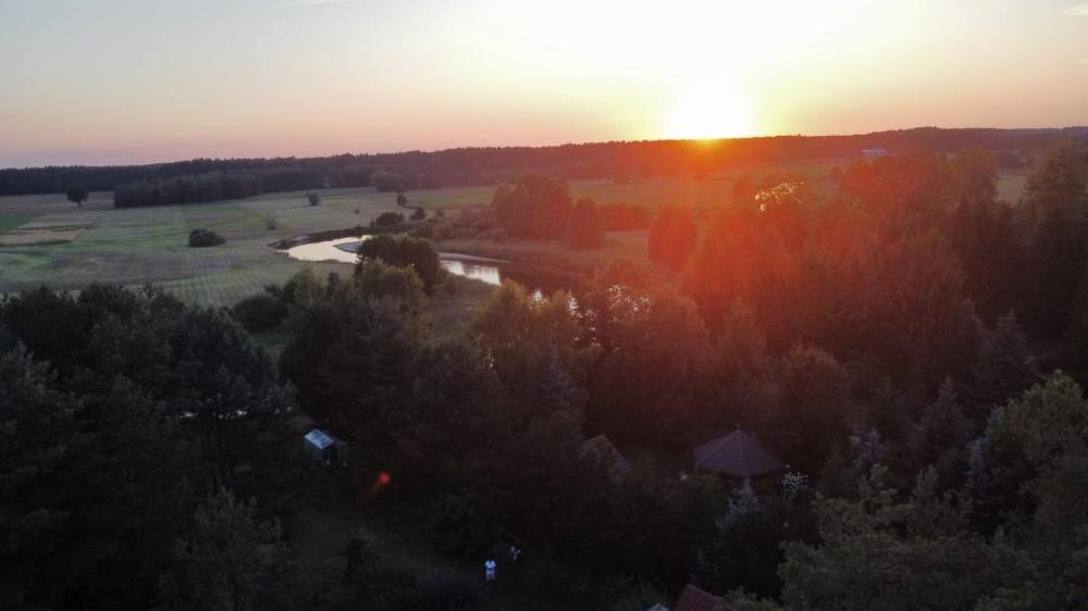 Gietki - dom wypoczynkowy z linią brzegową - Housity