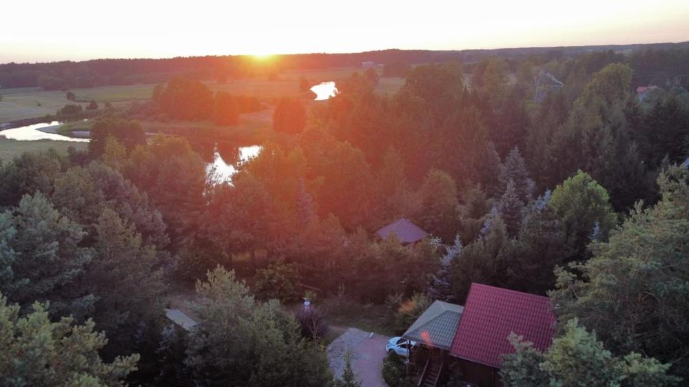 Gietki - dom wypoczynkowy z linią brzegową - Housity