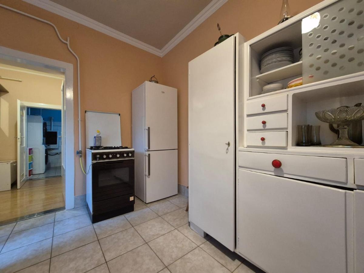 Kereki Retro Vendégház - Housity