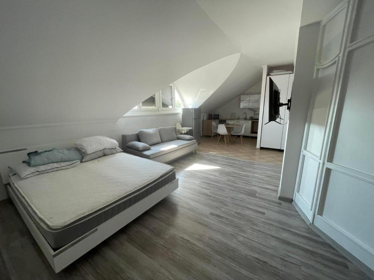 Sunny House Apartman Szeged - Housity