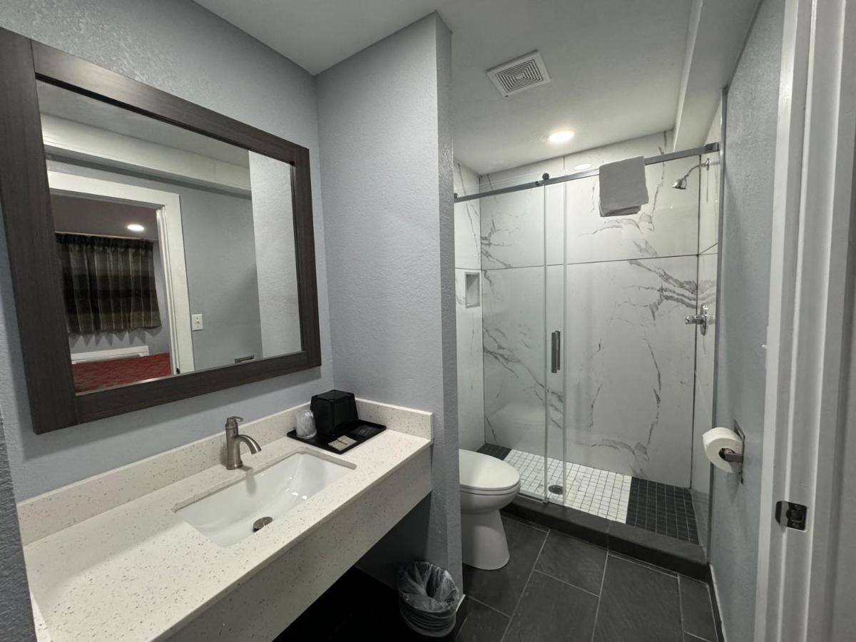 America's Value Inn - Housity