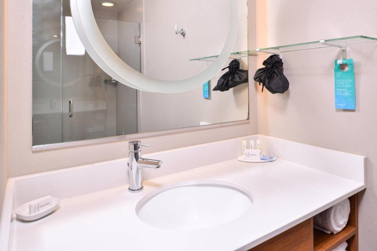 SpringHill Suites Temecula Valley Wine Country - Housity