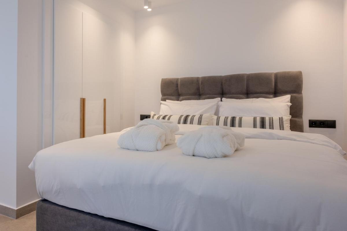 Heart Of Athens Apartments - Housity