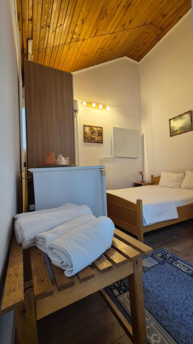 Vila Crinilor - Housity