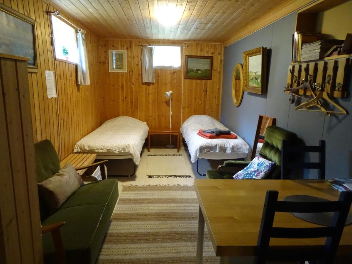 Guesthouse Simolle - Housity