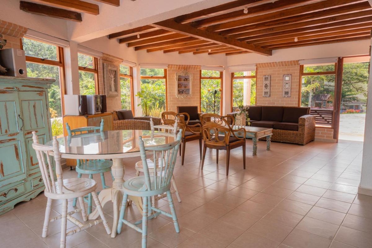Finca espectacular- Lago Calima - Housity