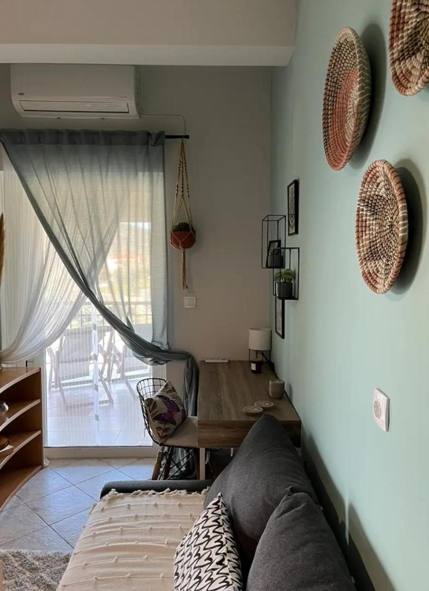 Elia Village House - between Methana & Poros - Housity