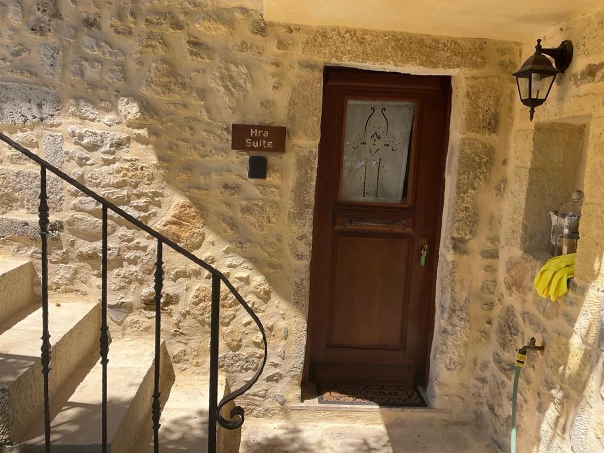 Hra Suite - Housity