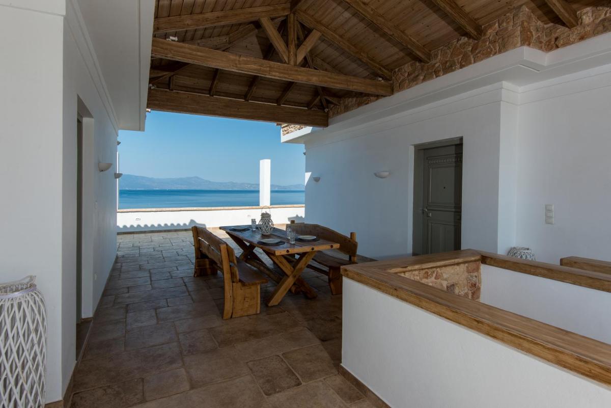 Amelia Villa Collection - Housity