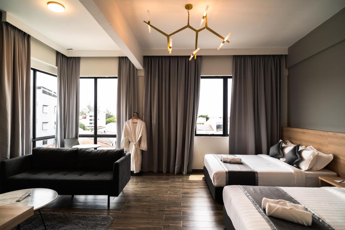 DJ Citi Plaza Hotel & Suites - Housity