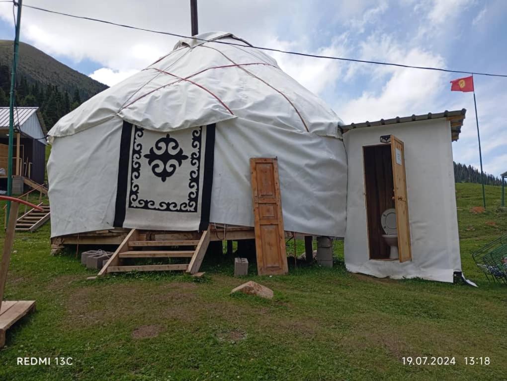 Sayakat Yurt Camp - Housity