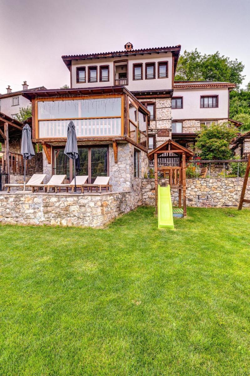 Valkanovi House - Housity