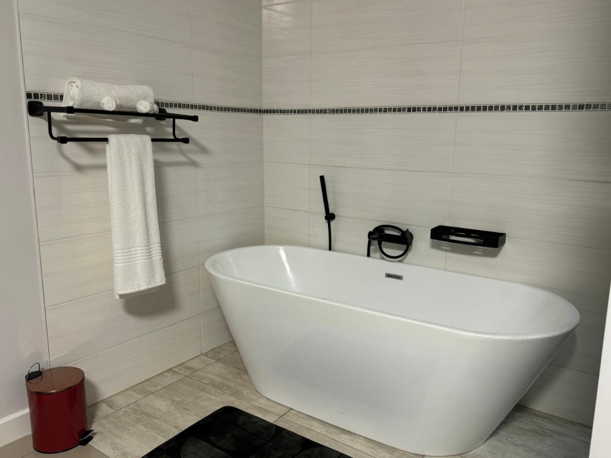Simbe Apartments - Hizvo