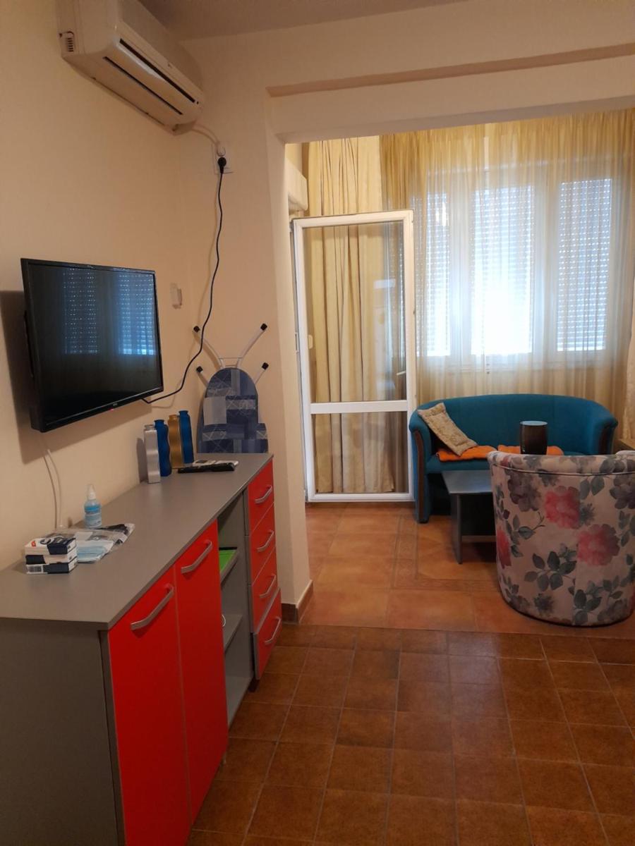 Rooms & Apartments Boskovic - Housity