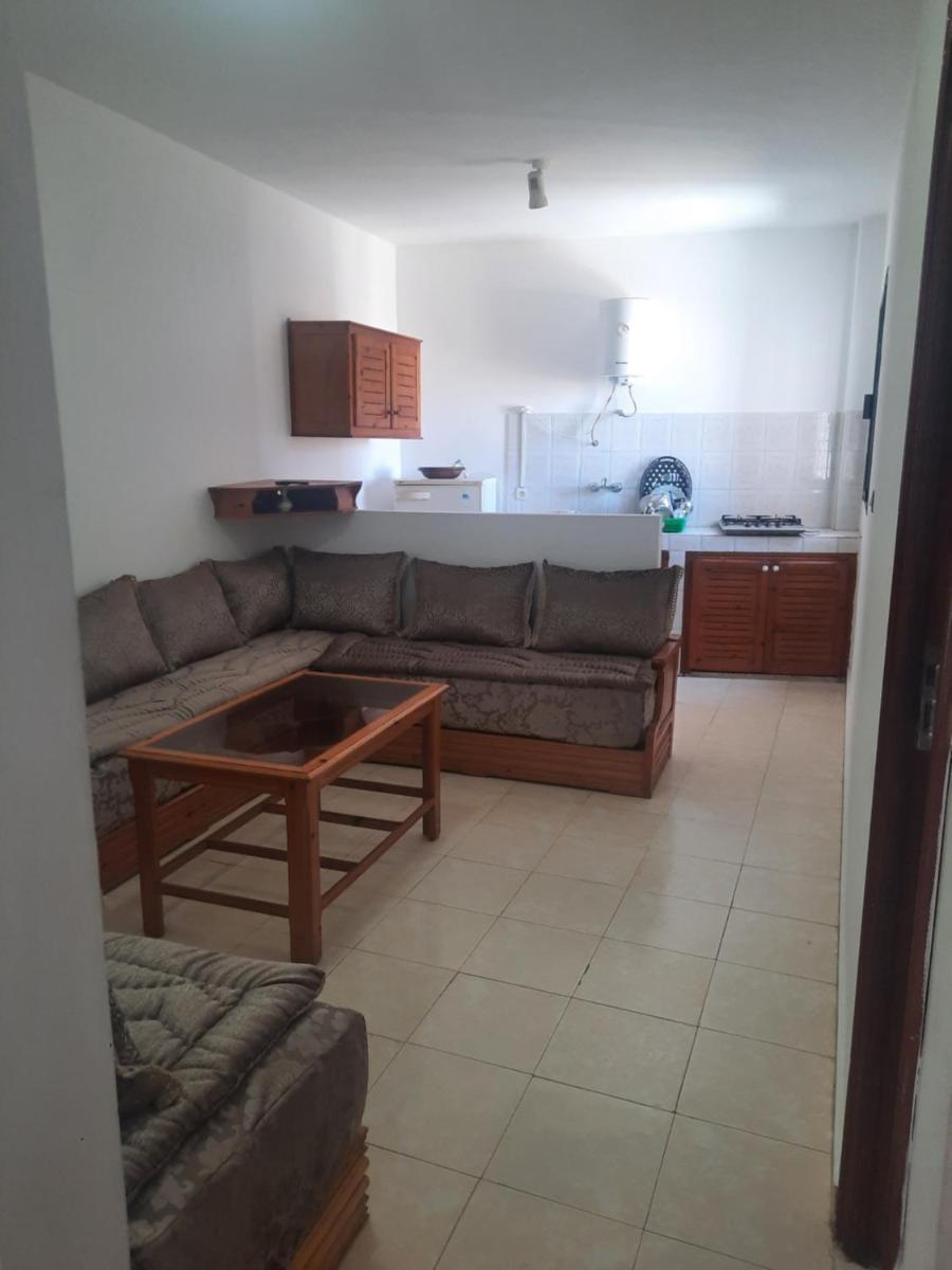 Calairis House - Housity