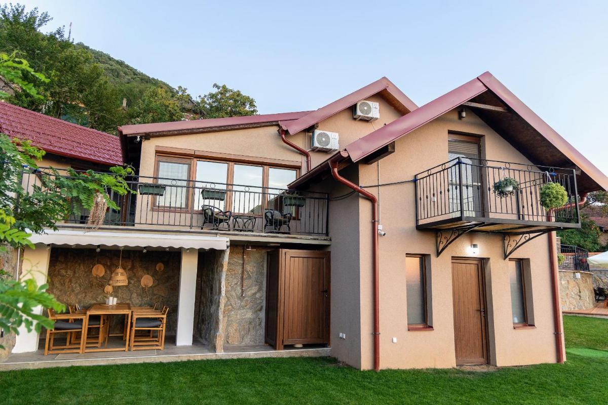 Sunset Home - Hizvo