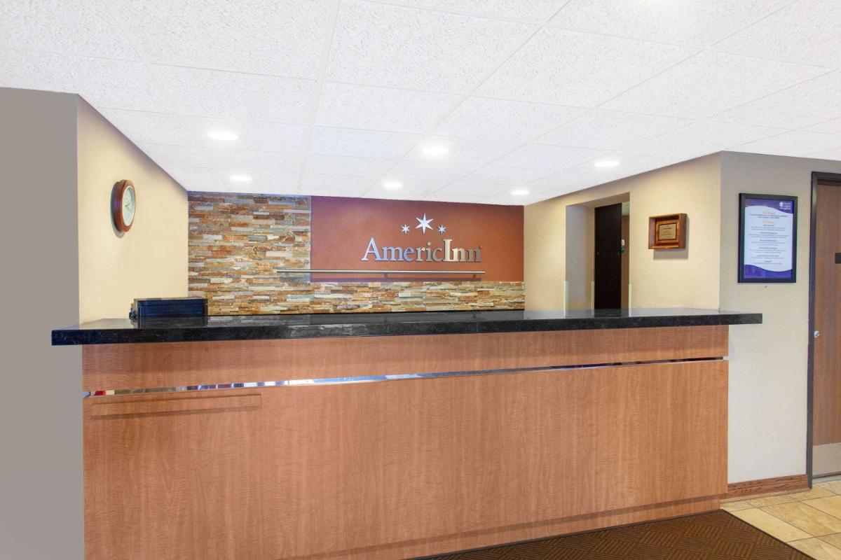 AmericInn by Wyndham St Cloud MN I-94 - Housity
