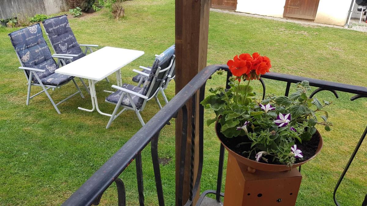 Ferienwohnung Schwarz - Housity
