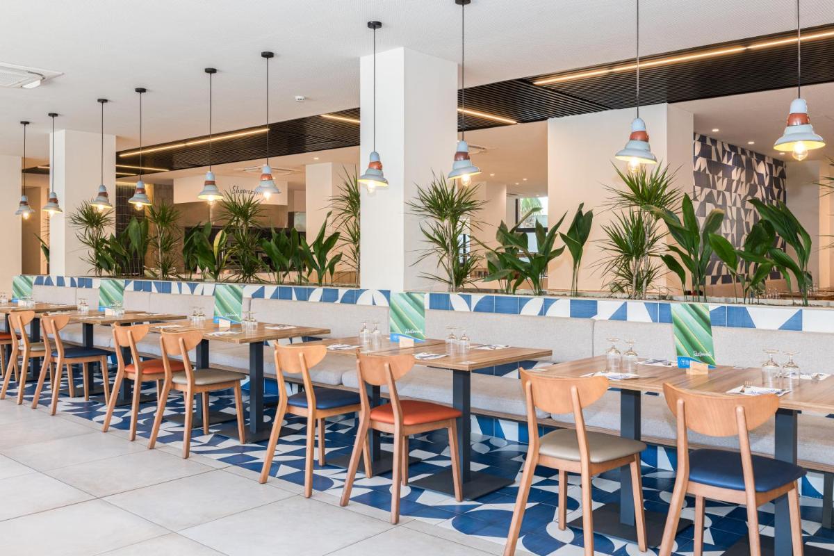 Un restaurante o sitio para comer en Eurosalou & Spa