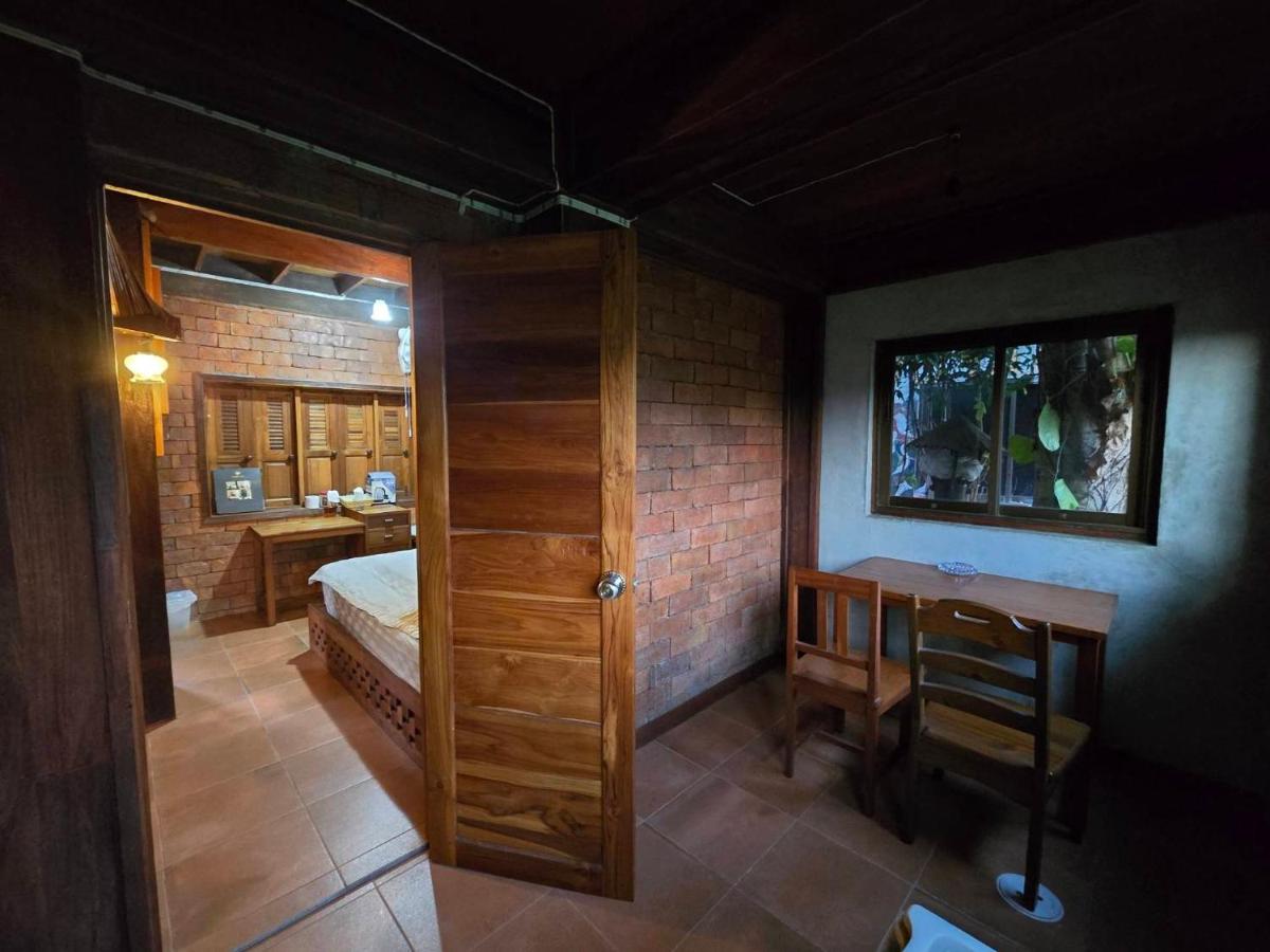 Klong Suan Plue Resort - Housity