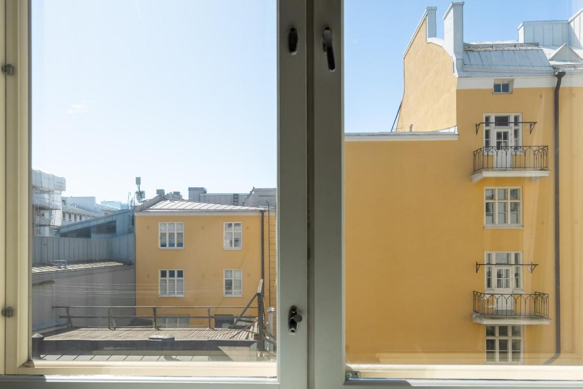 Central Designers Studio WeHost Albertinkatu - Housity